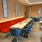 Kisfaludy Vendeghaz -suemeg- 3*