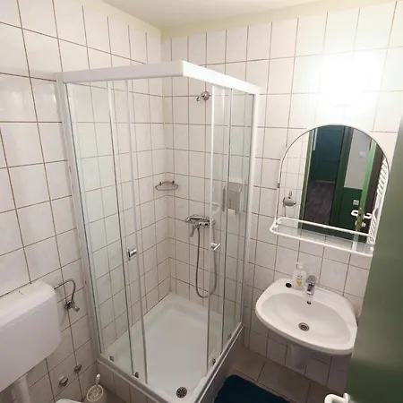 Bed and Breakfast Kisfaludy Vendeghaz -suemeg- 3*