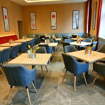 B&B Kisfaludy Vendeghaz -suemeg- *