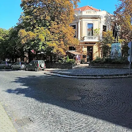 Kisfaludy -sümeg-