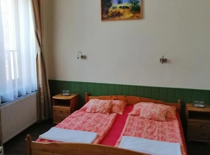 Kisfaludy Vendeghaz -suemeg- 3* Sümeg